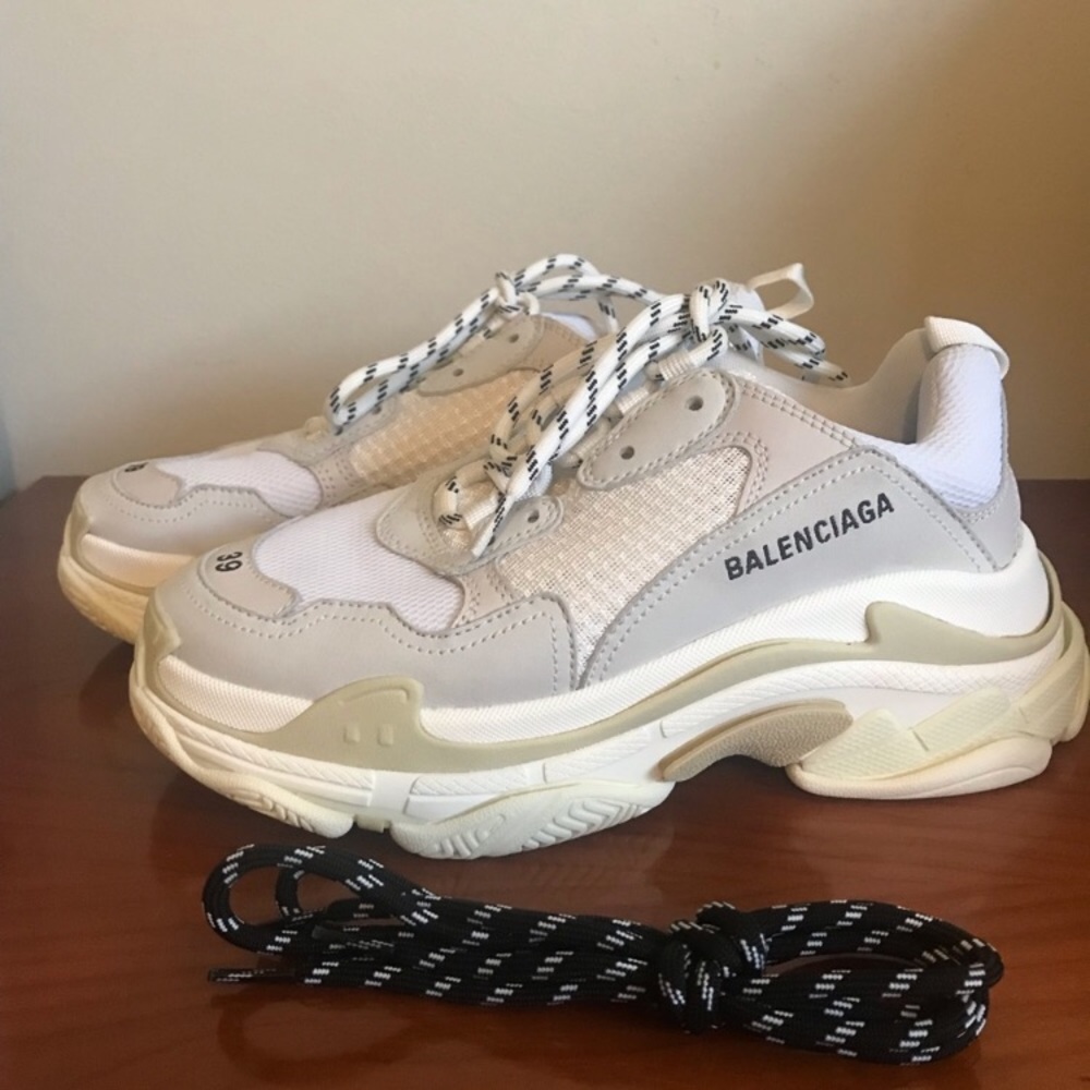 BALENCIAGA SNEAKERS